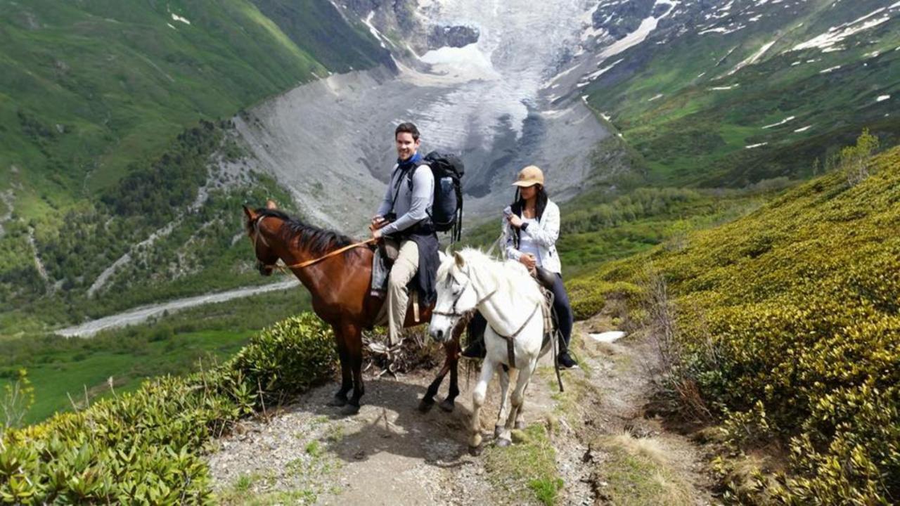 Baia Hotel Ushguli ภายนอก รูปภาพ